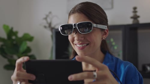 Microsoft collabore avec Qualcomm pour concevoir le futur des lunettes connectée