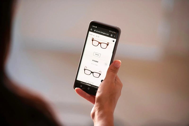 Catalogue de lunettes sur mobile pour essayage en ligne