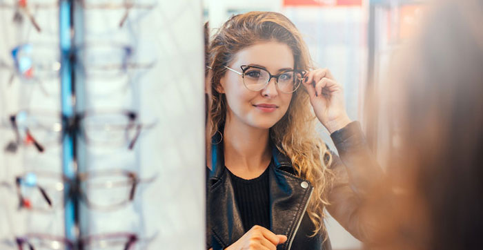 Augmented reality helps you to choose your glasses